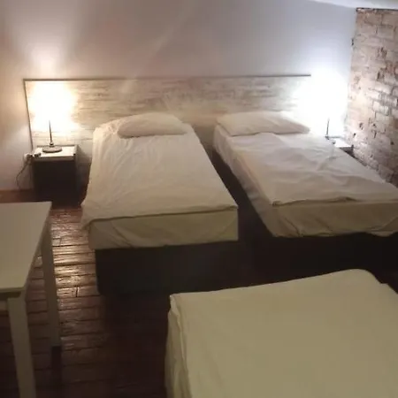 Mieszkania I Pracownicze - Good Time Aparthotel *
