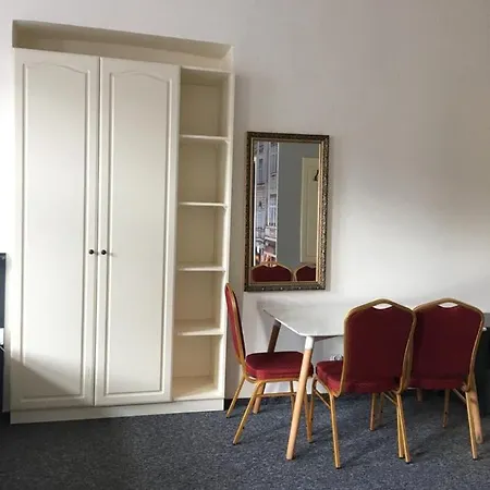 Apartmanhotel Mieszkania I Pracownicze - Good Time
